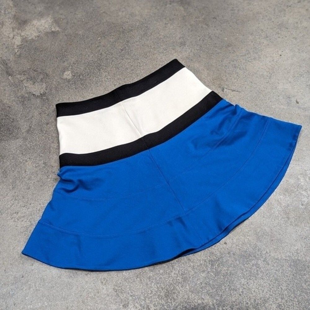 Express Size 0 Color Block Black White Blue Flare Mini Skirt
